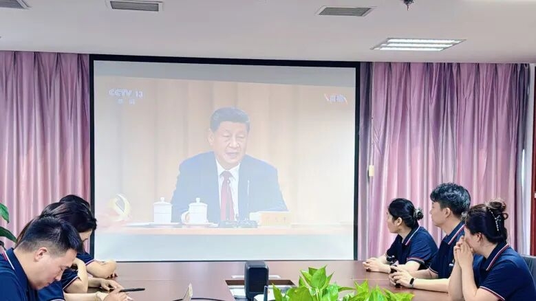 党建引领守初心｜云顶集团党支部组织观看建党105周年主题视频